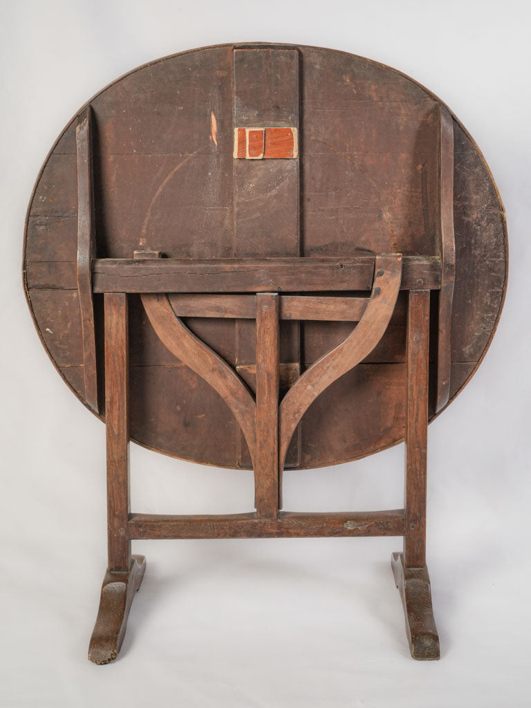 Character-rich sculptural base table