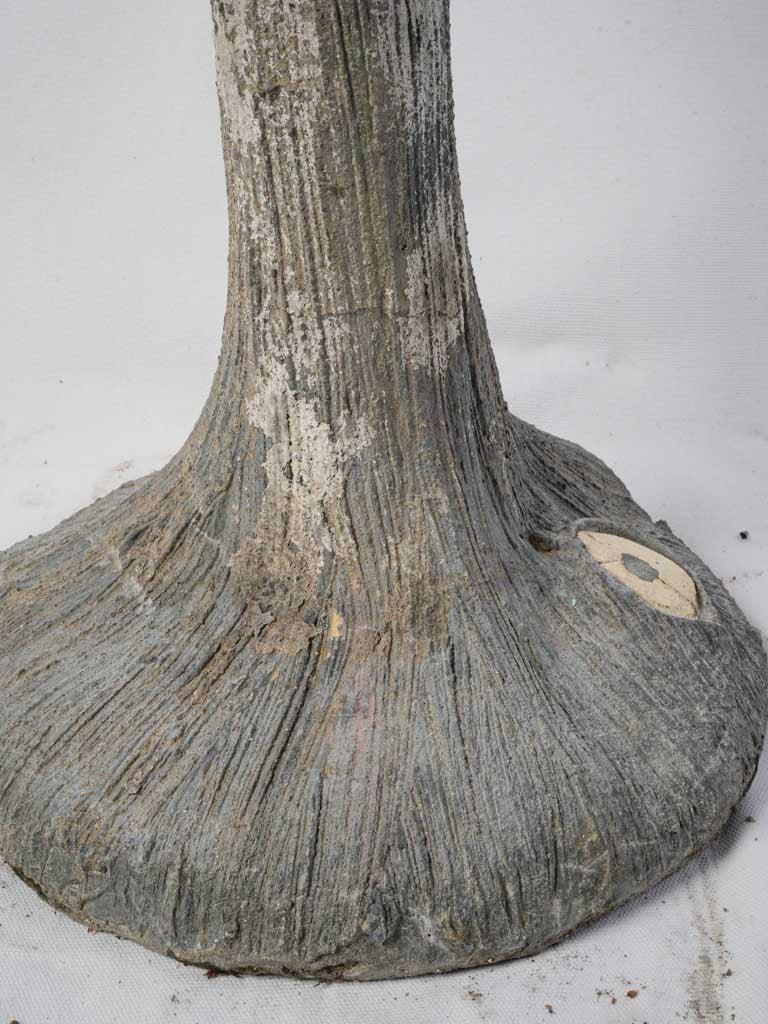 Realistic bark-inspired plant stand