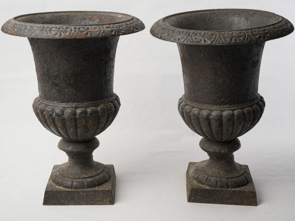 Durable rust-touched Medici urns