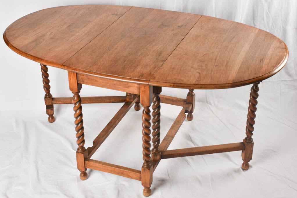 Antique English oval drop-leaf gate-leg table - oak
