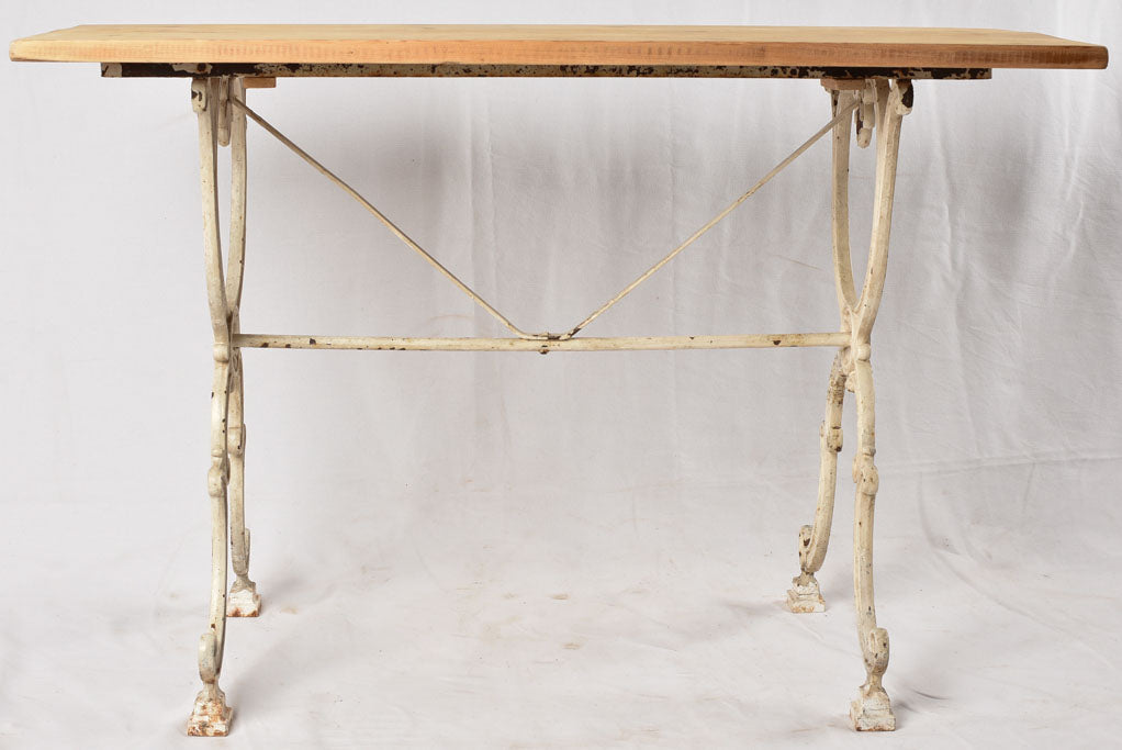 Charming iron cast bistro table
