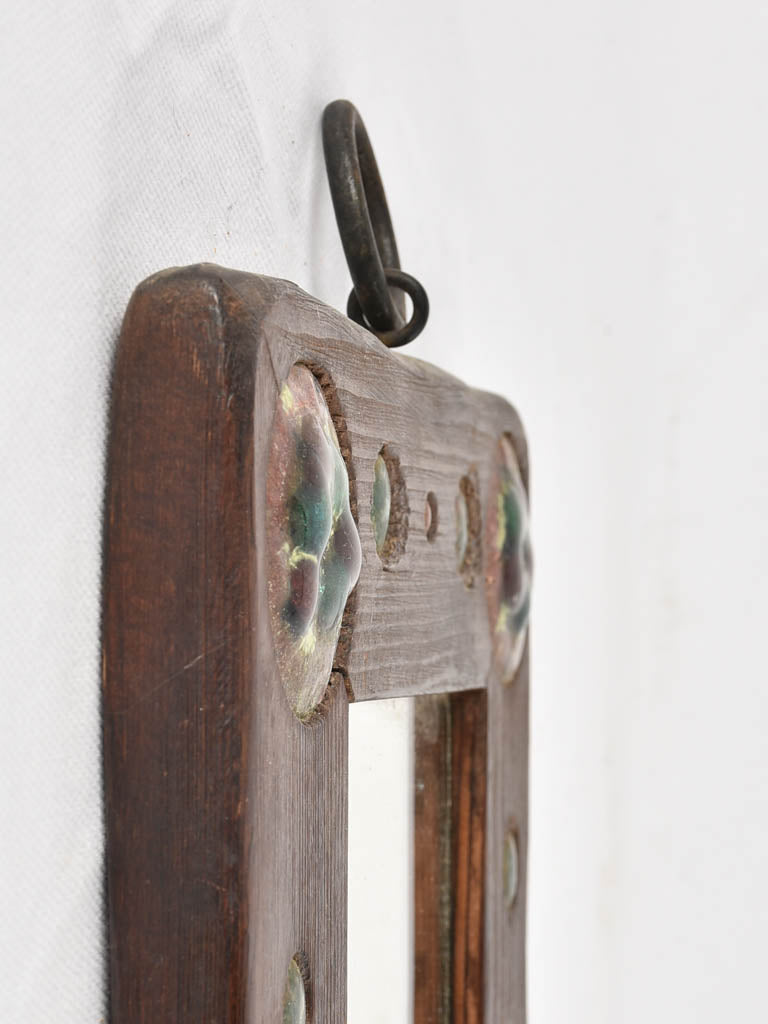 Traditional Capo Esmaltes adorned mirror