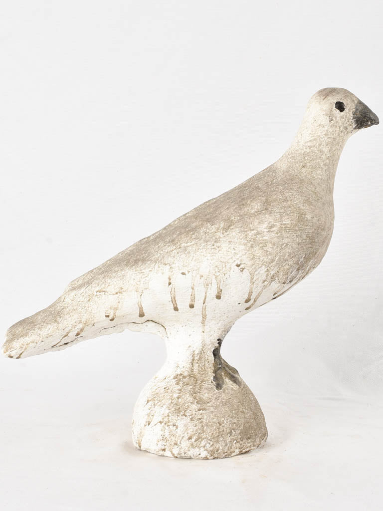 Vintage pigeon sculpture - cement 13½"