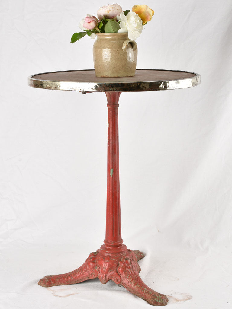 Red marble bistro table - early 20th century 21¾"