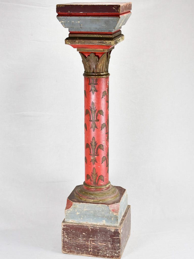 19th-century column pedestal with fleur de lys motifs 44½"