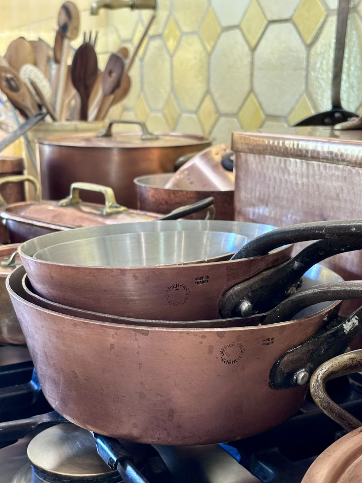 Large French Copper Faitout with Iron Handle from Avignon