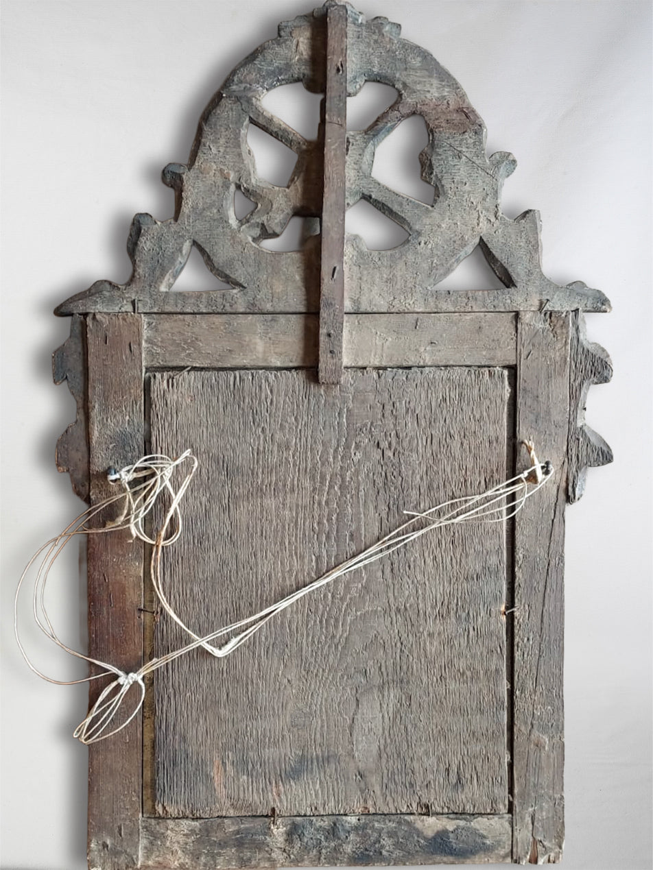 Decorative musical motif mirror