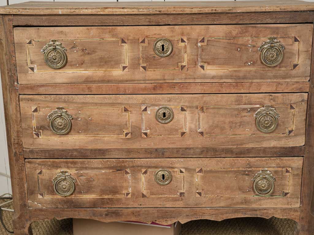 Decorative allure French chest
