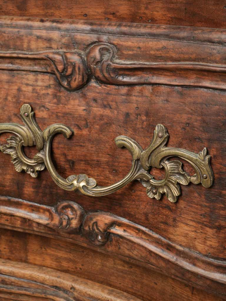 Elegant 18th-Century Storage Commode