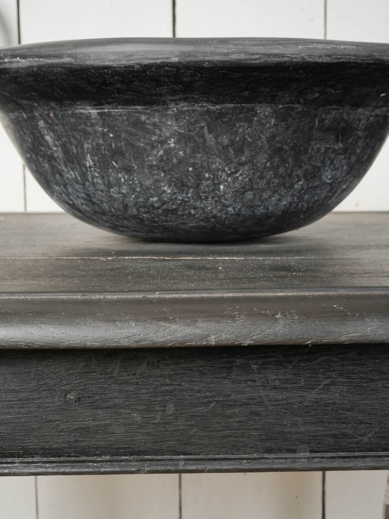 Refined gooseneck faucet vanity  