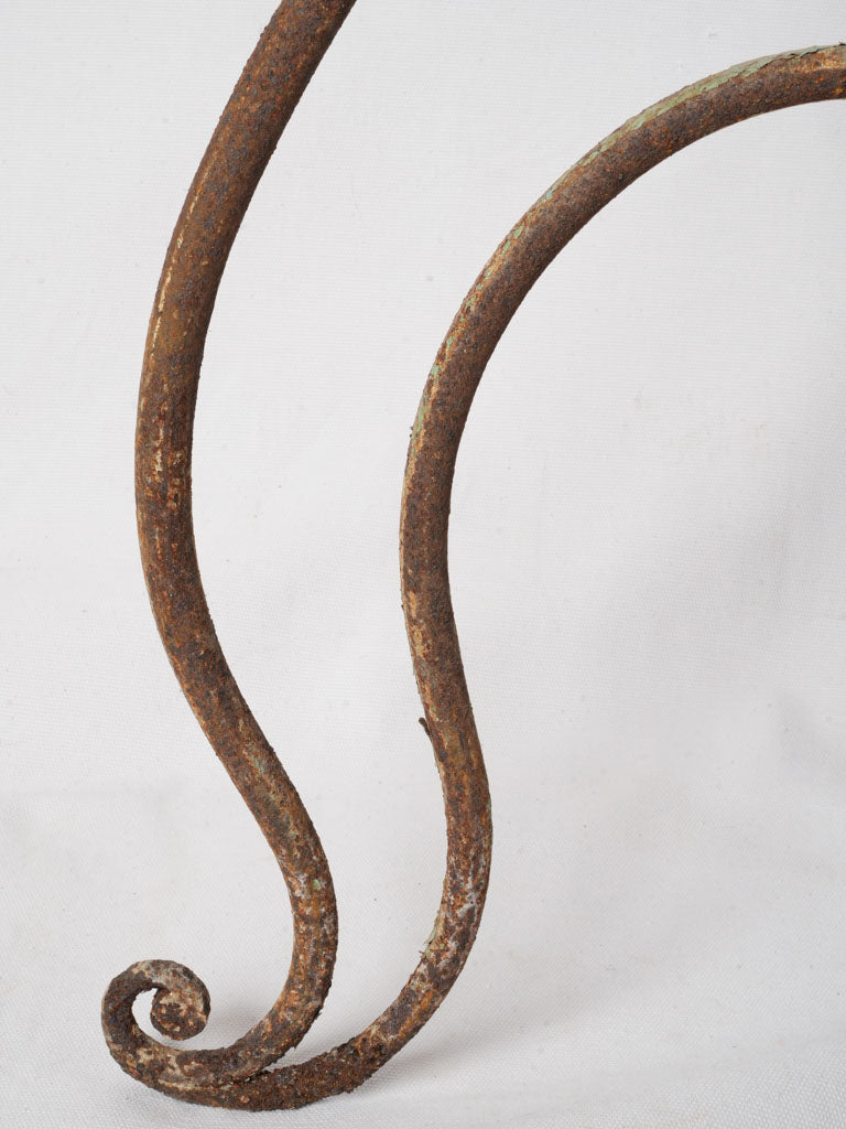 Refined rustic Italian gueridon table  