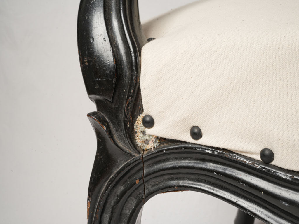 Classic linen upholstery armchairs