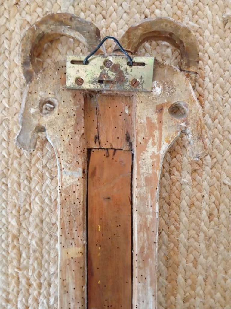 Decorative neoclassical French barometer