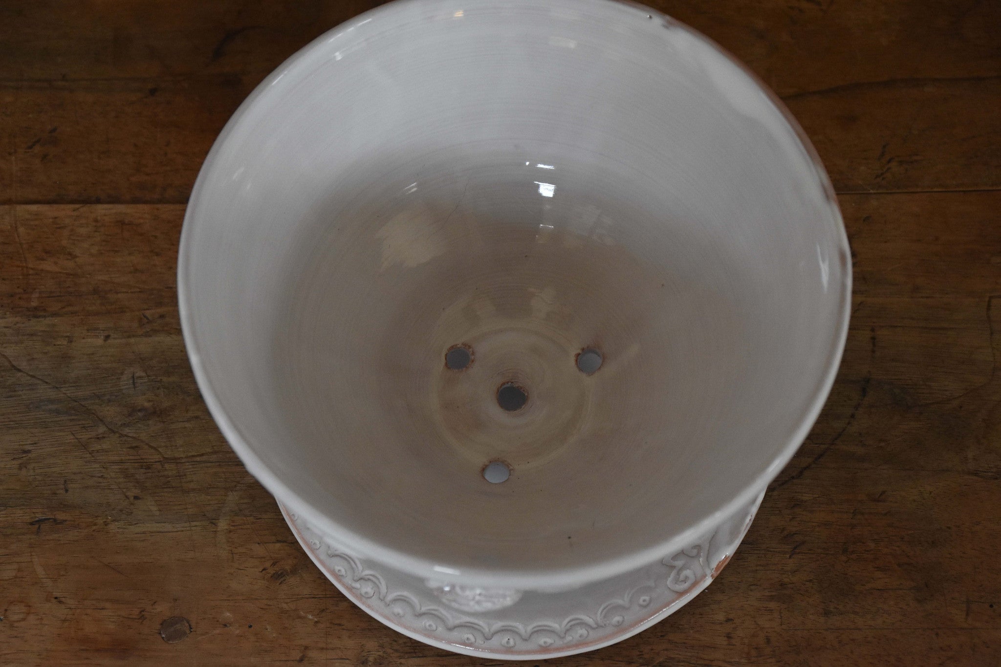 Unique set of leaf adorned colander