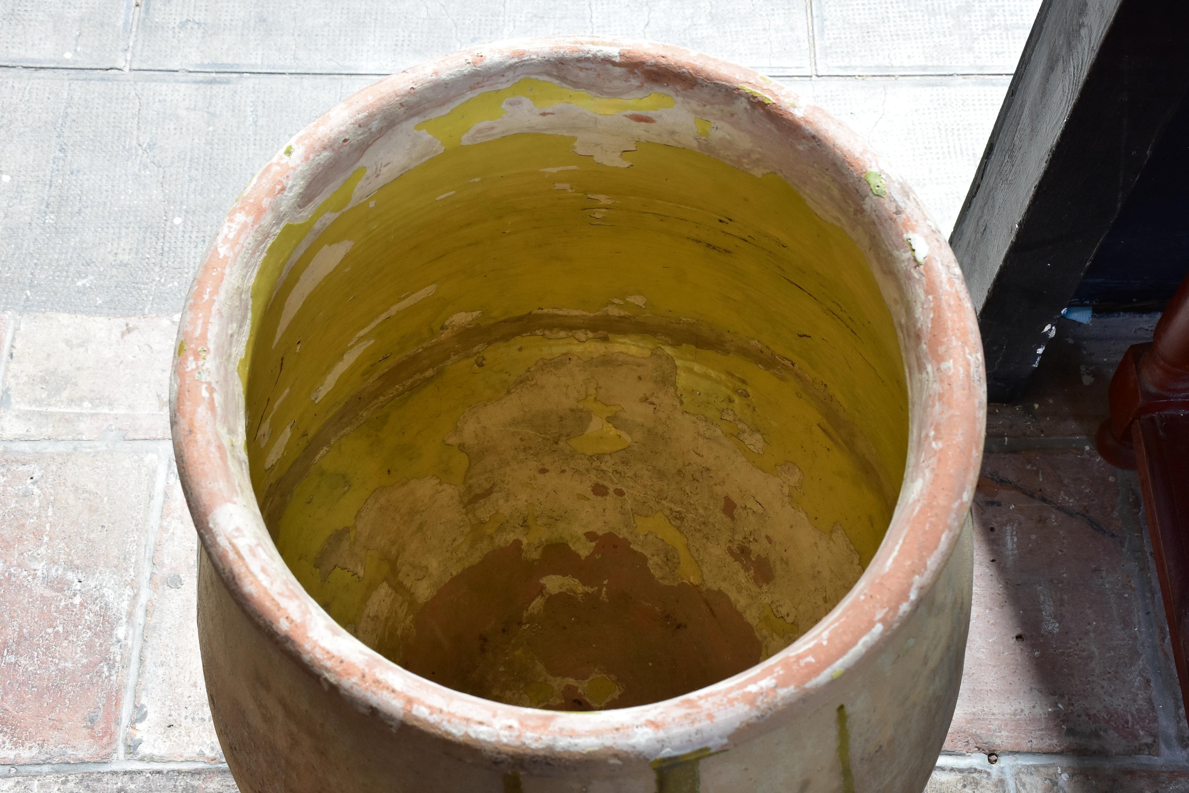 Late 19th century French grain pot from Castelnaudary