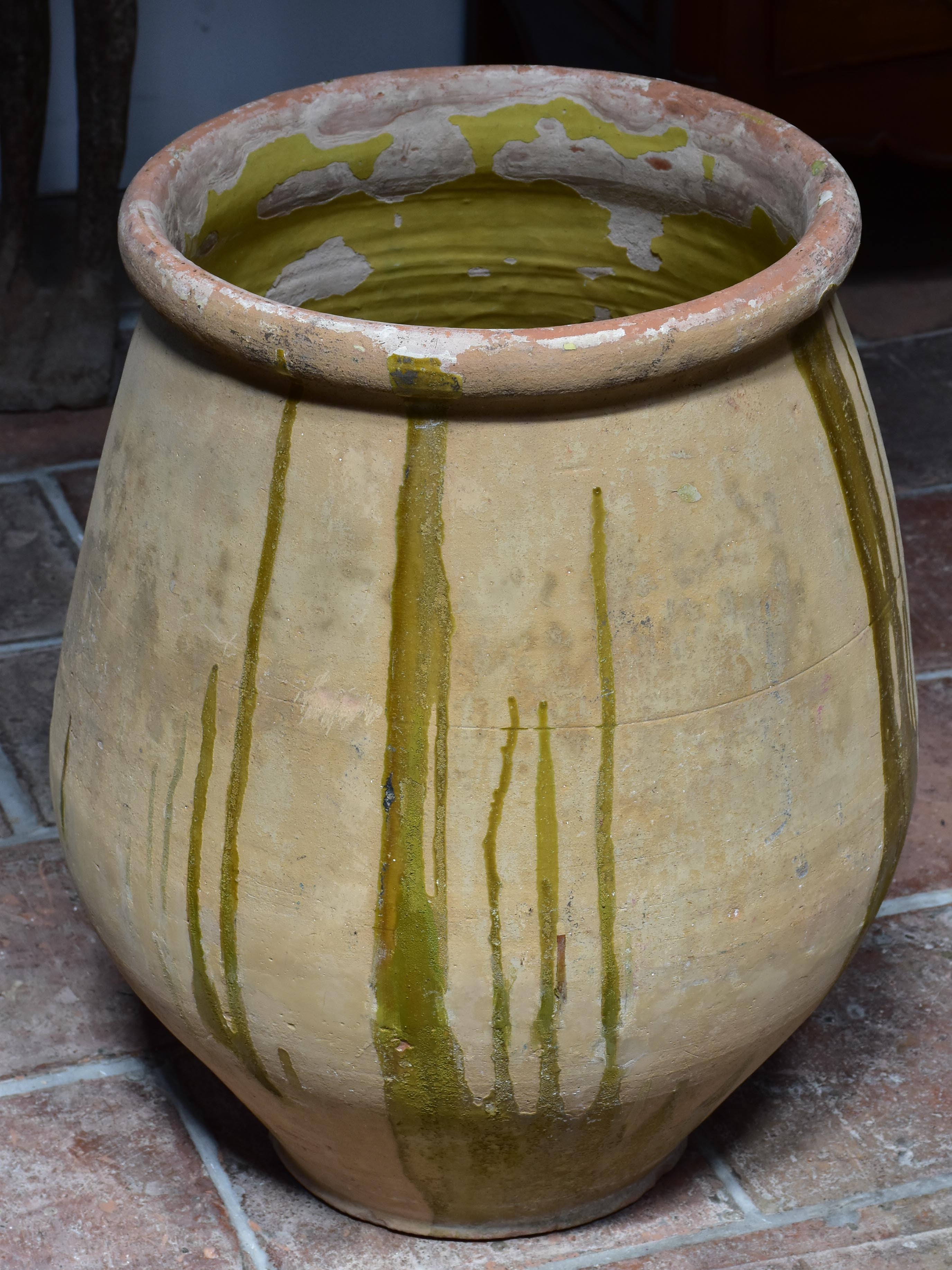 Late 19th century French grain pot from Castelnaudary