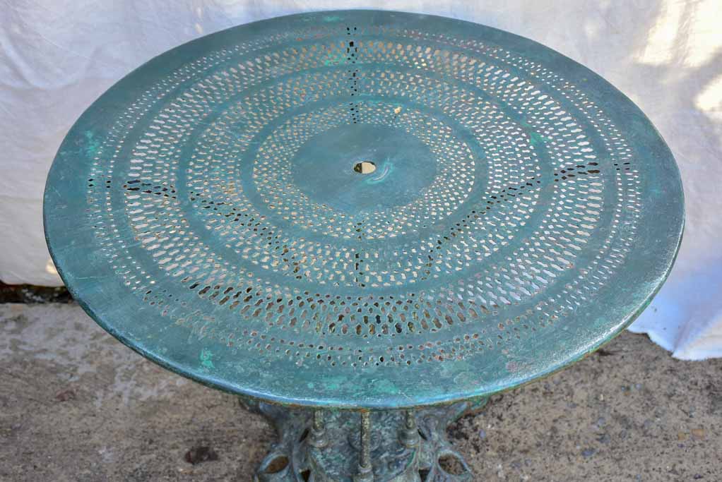Antique Parisian garden table with three chairs - green