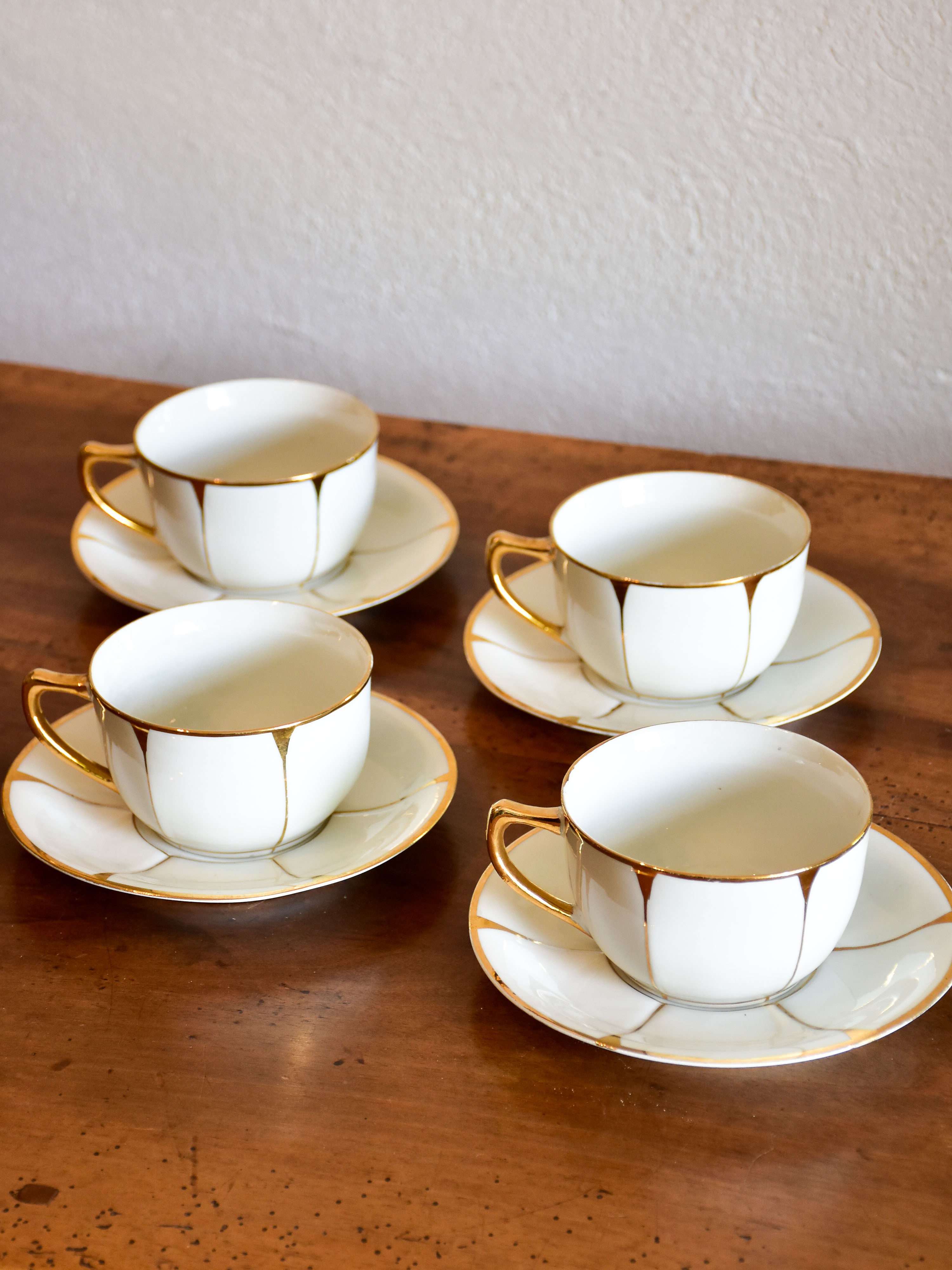 Napoleon III Porcelain of Paris breakfast teacups x 4