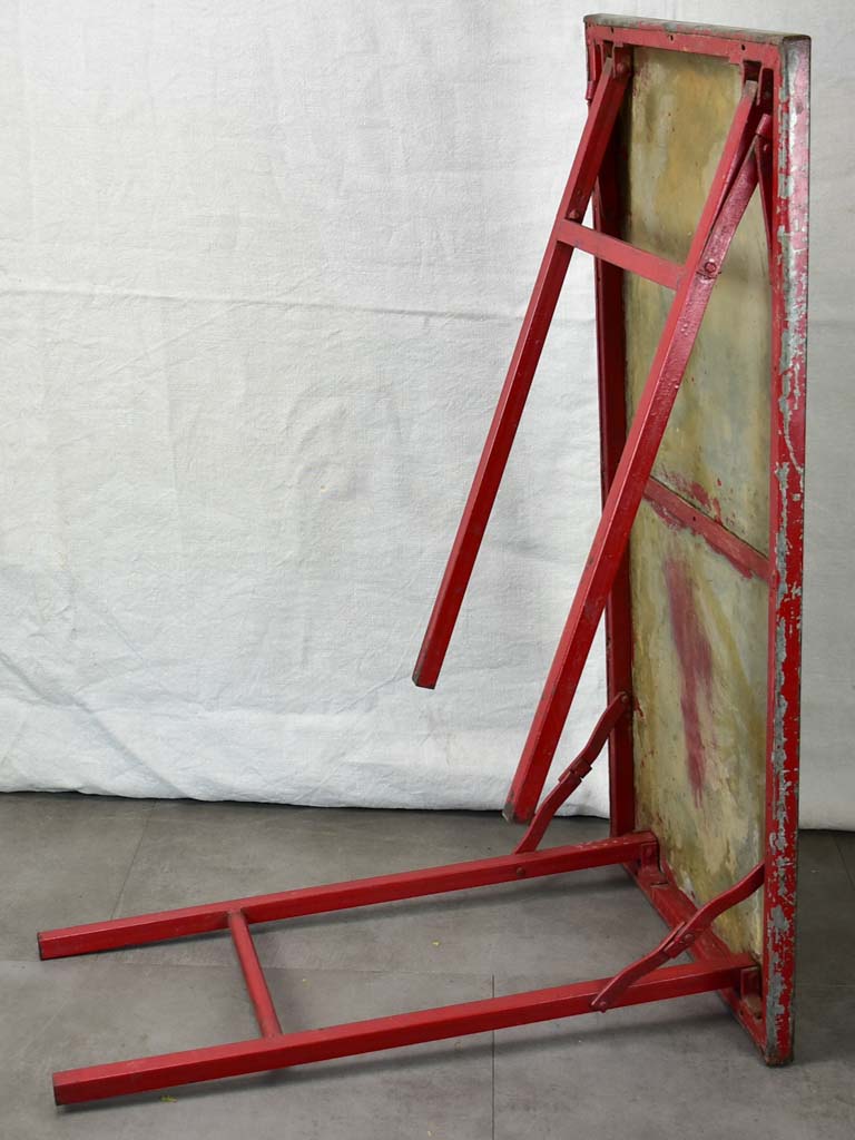 Folding industrial table from an atelier - early 20th century 41¾" x 19¾" x 30"