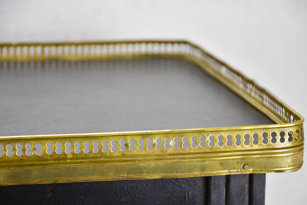 Louis XVI style coffee table with gallery edge 17¼" x 33½"
