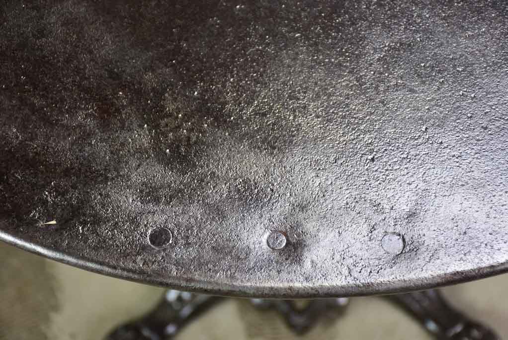Antique French bistro table with claw feet 31½"