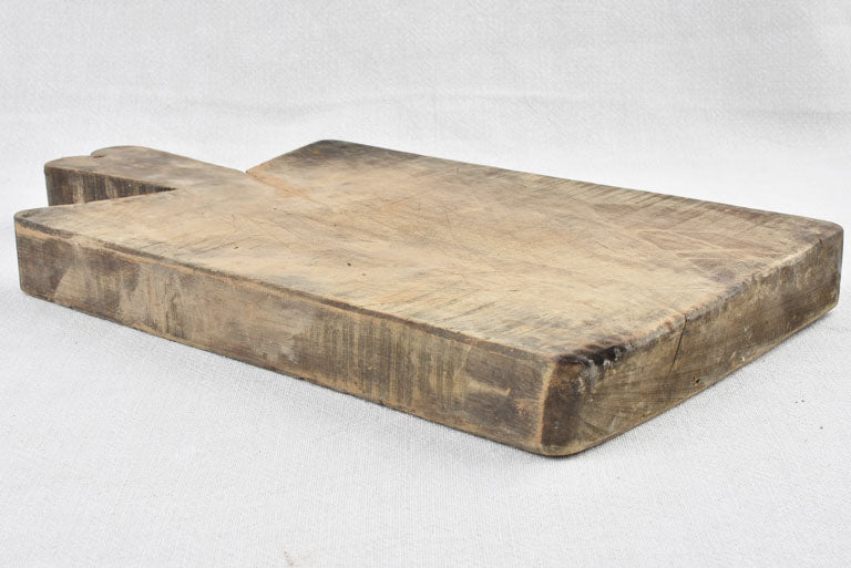 Antique French cutting board with heart shaped handle 17¼" x 9½"