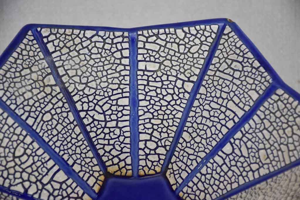 Mounted Art Deco design bowl