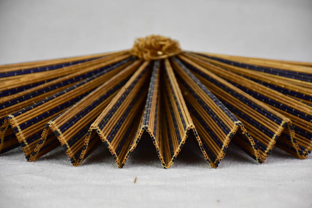 Antique French hand fan - straw