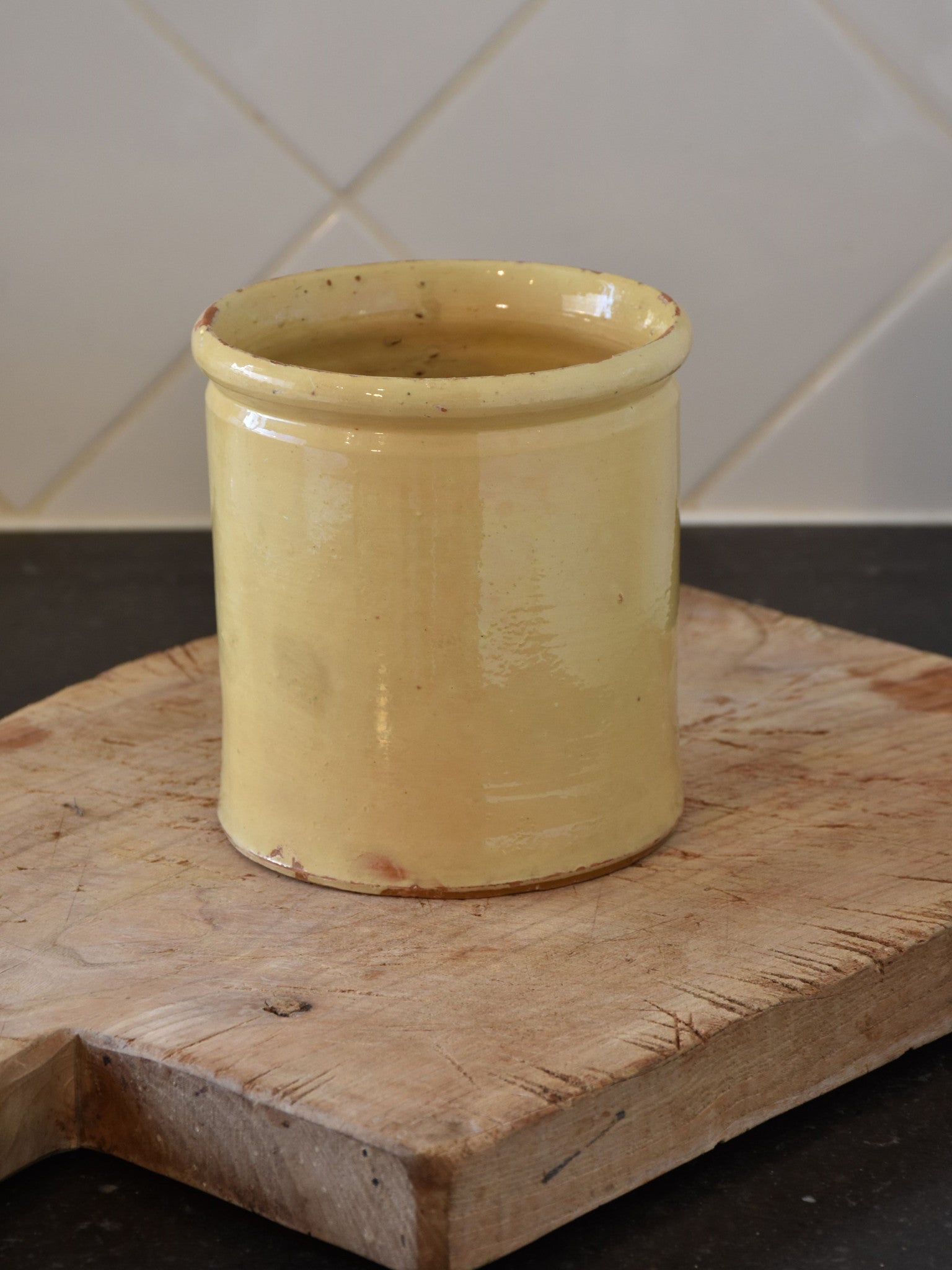 4¼"? French yellow ware preserving jar - late 19th century 3/4