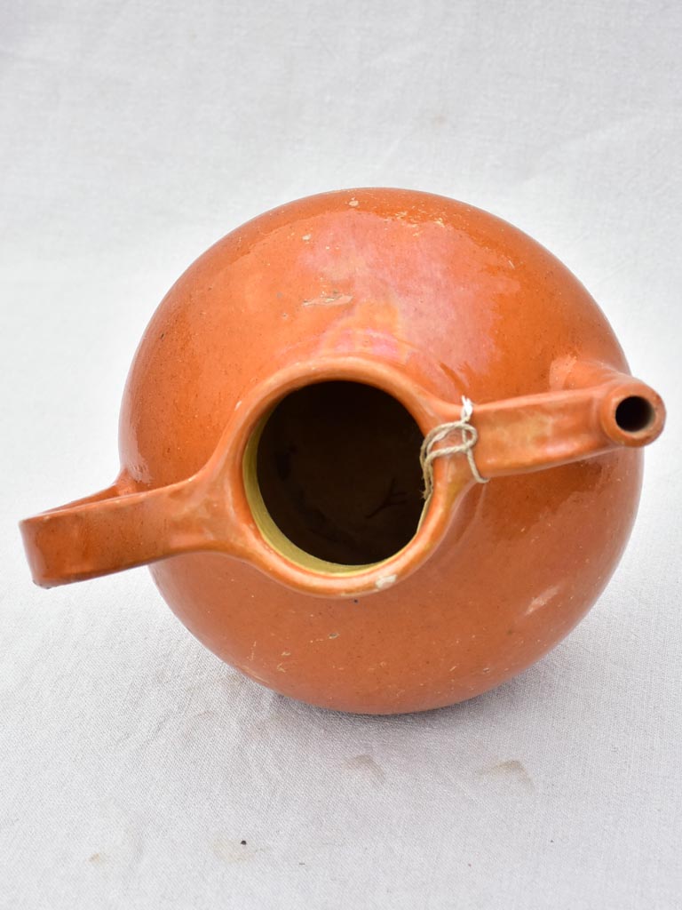 Early twentieth century French water pitcher / cruche 11½"