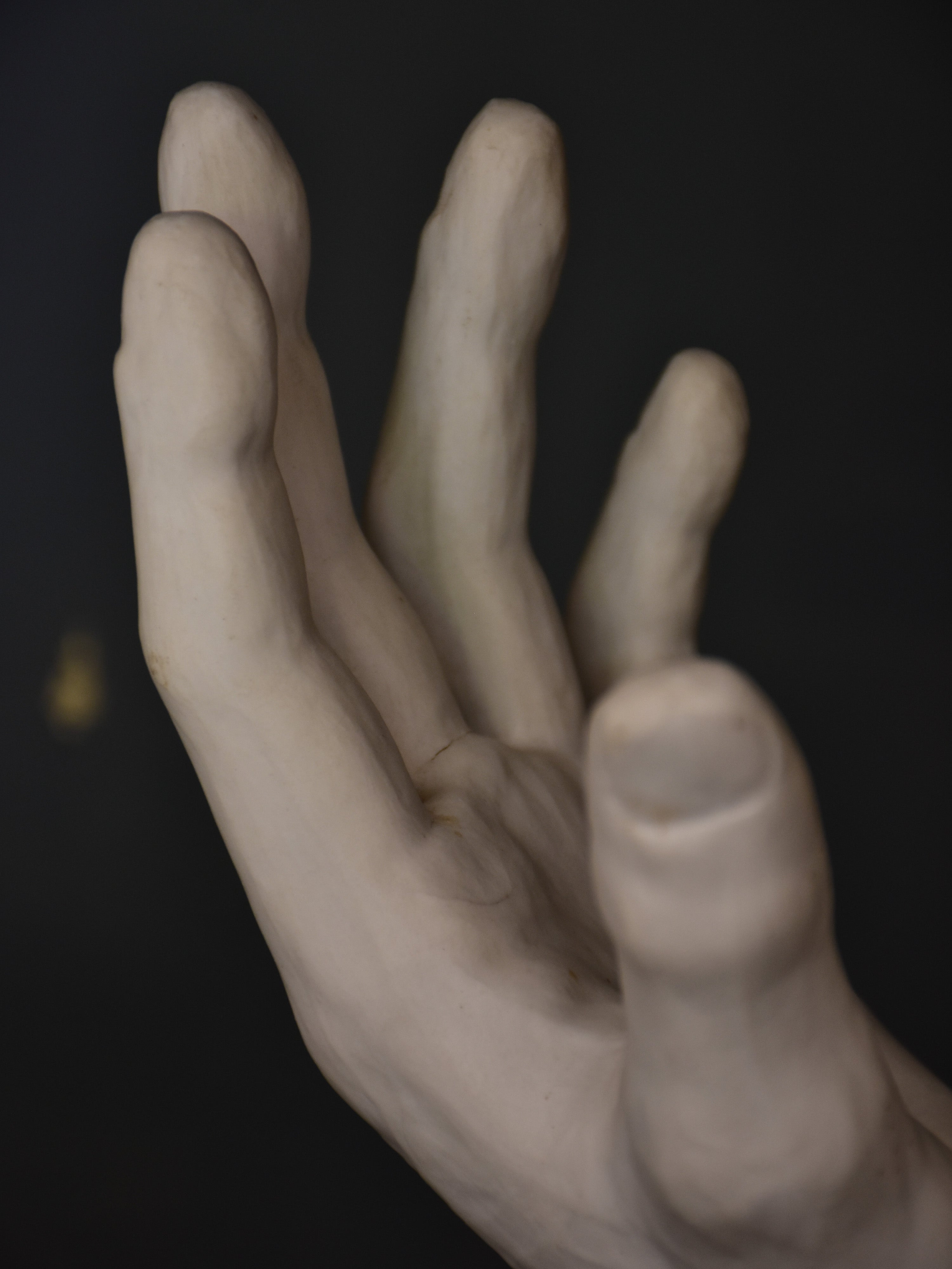 Porcelain sculpture by Albert Spinelli – pair of hands