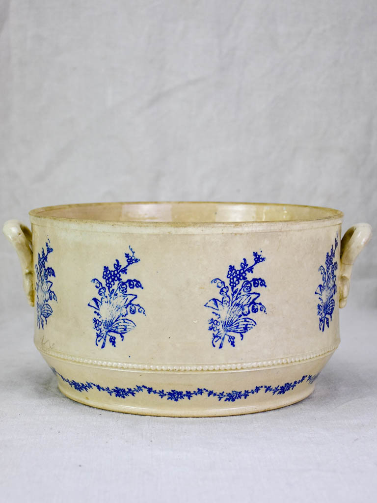 Antique Saint-Uze soup tureen with blue flowers