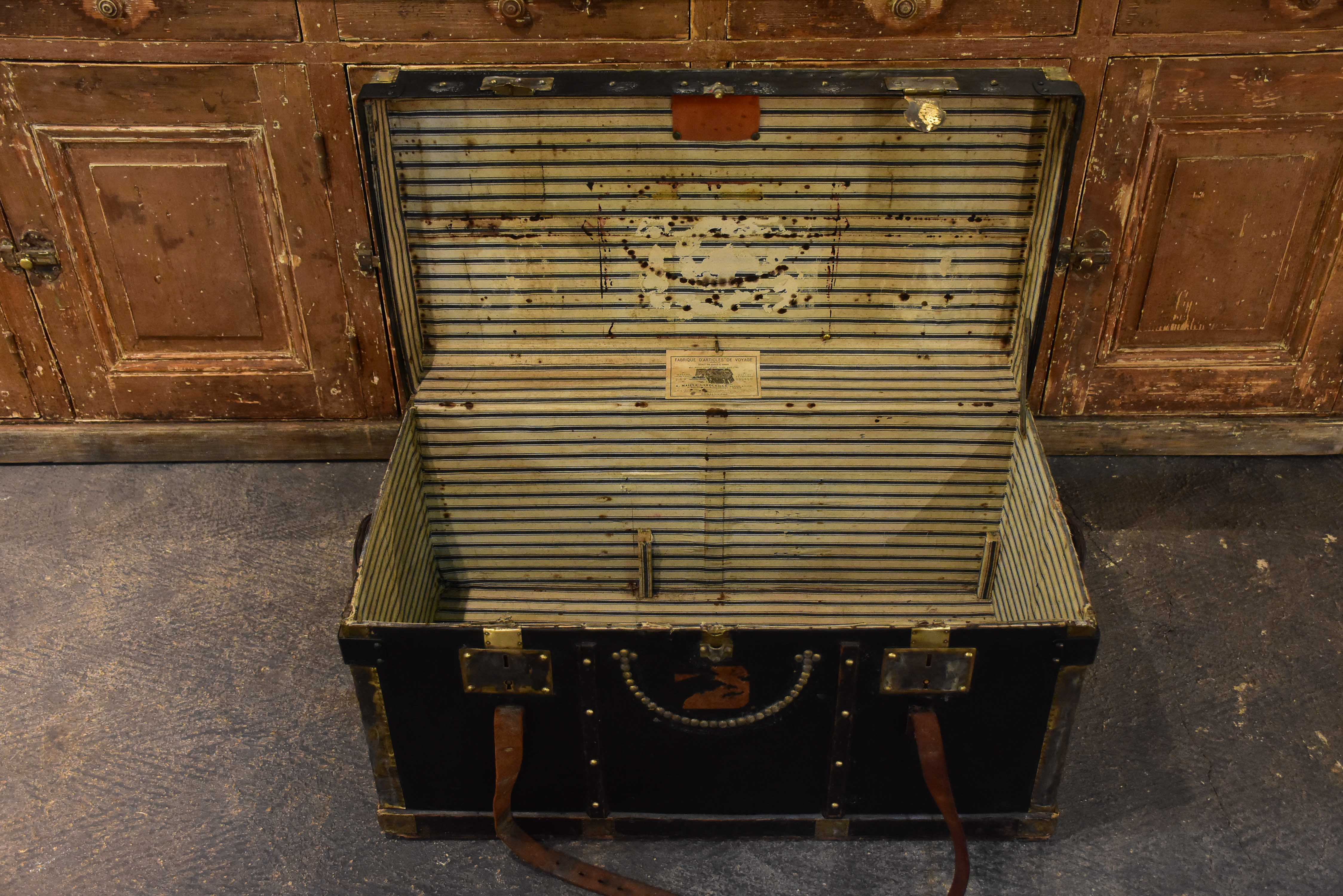 Late 19th century French travel trunk
