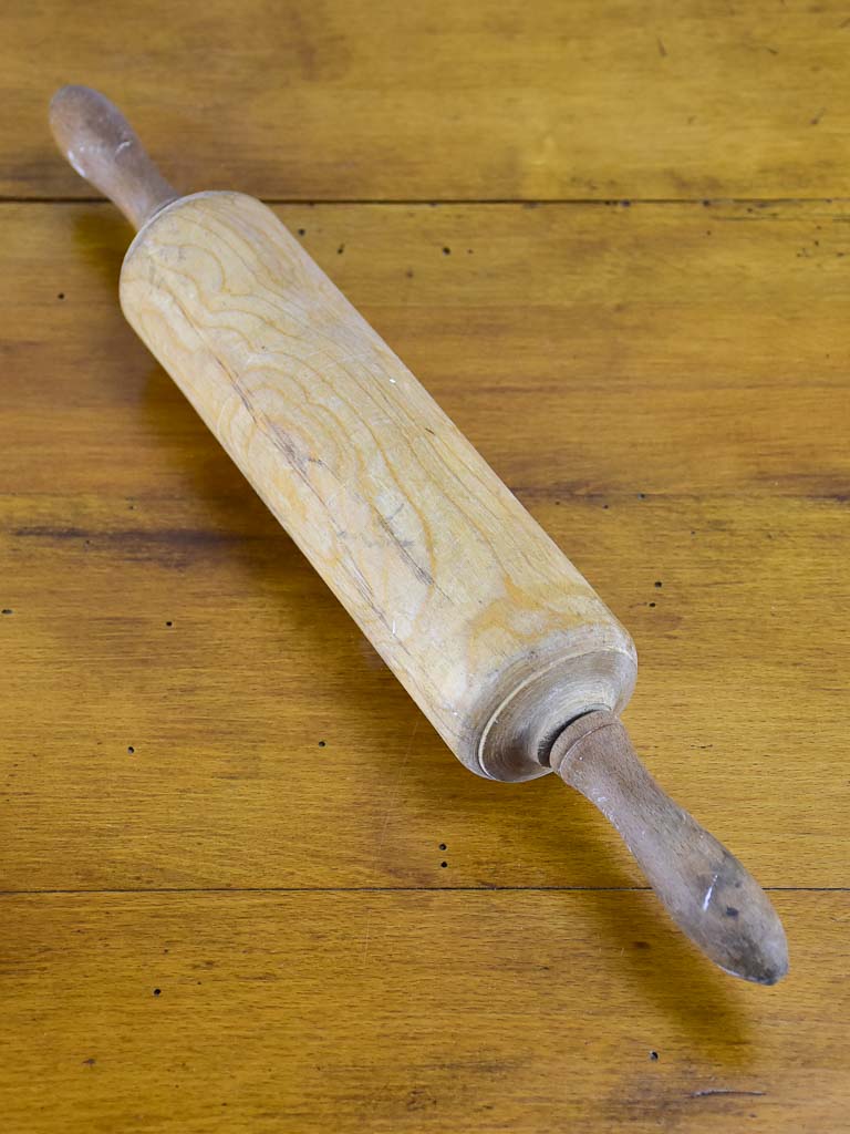 Antique French rolling pin - wooden
