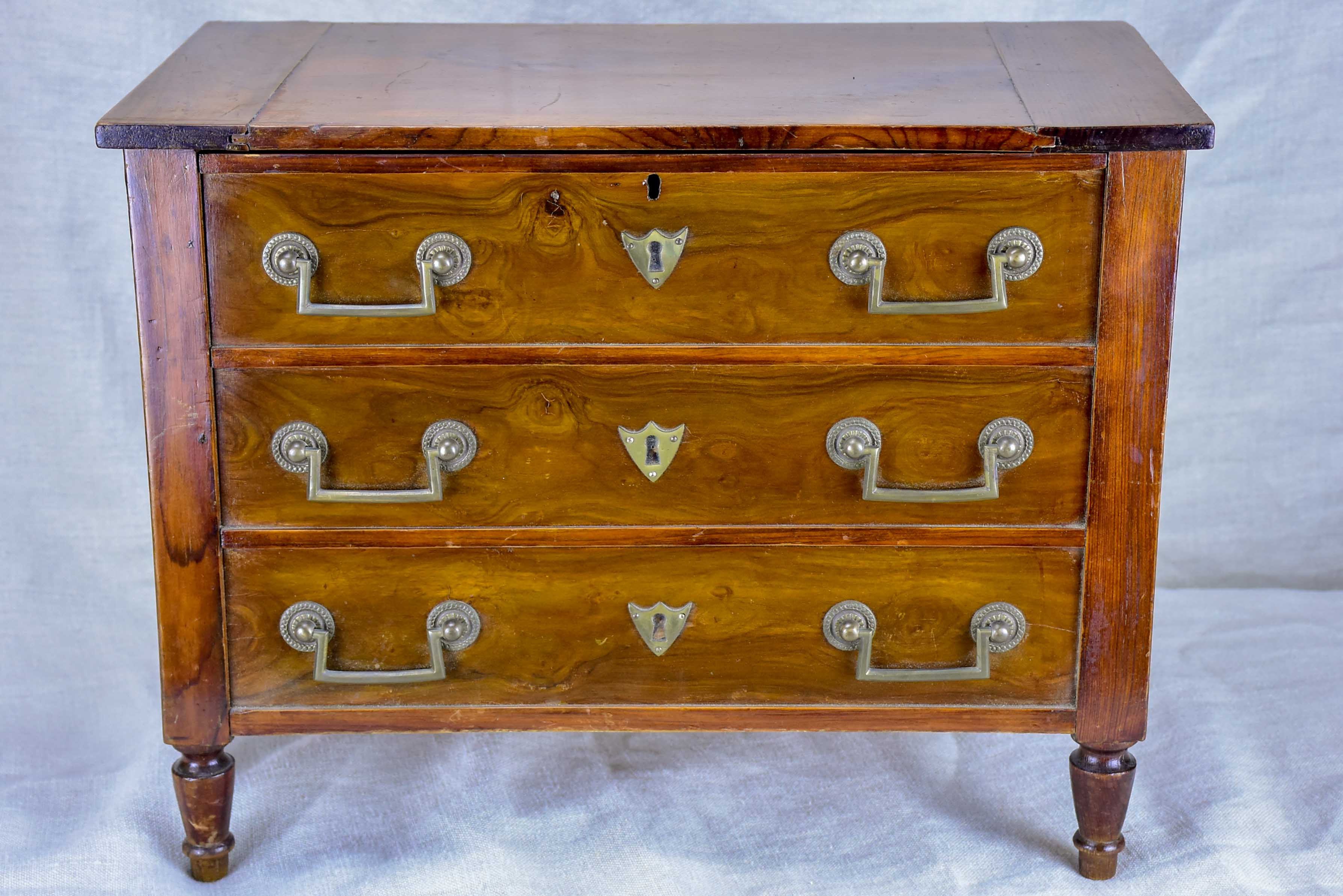 Antique French miniature commode de maîtrise