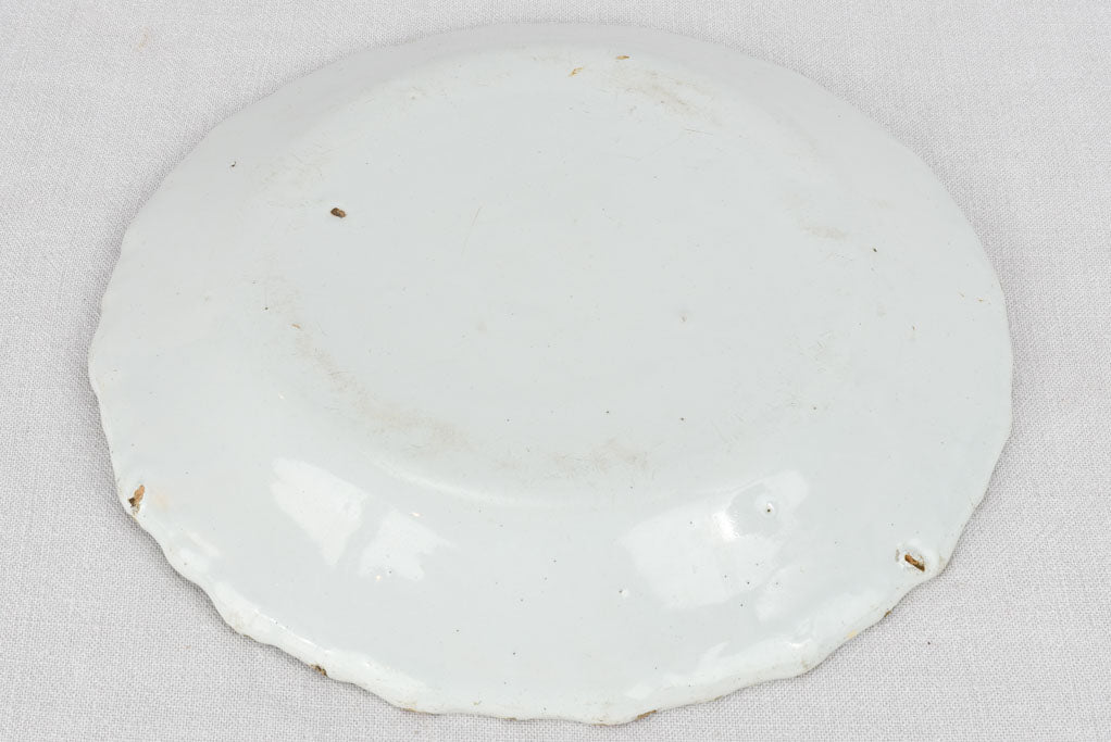 Round platter, rippled edge, 18th-century, 13½"