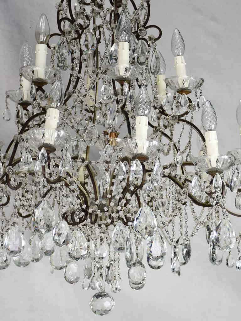 Pair of large early twentieth century Italian chandeliers with 18 lights 39½"