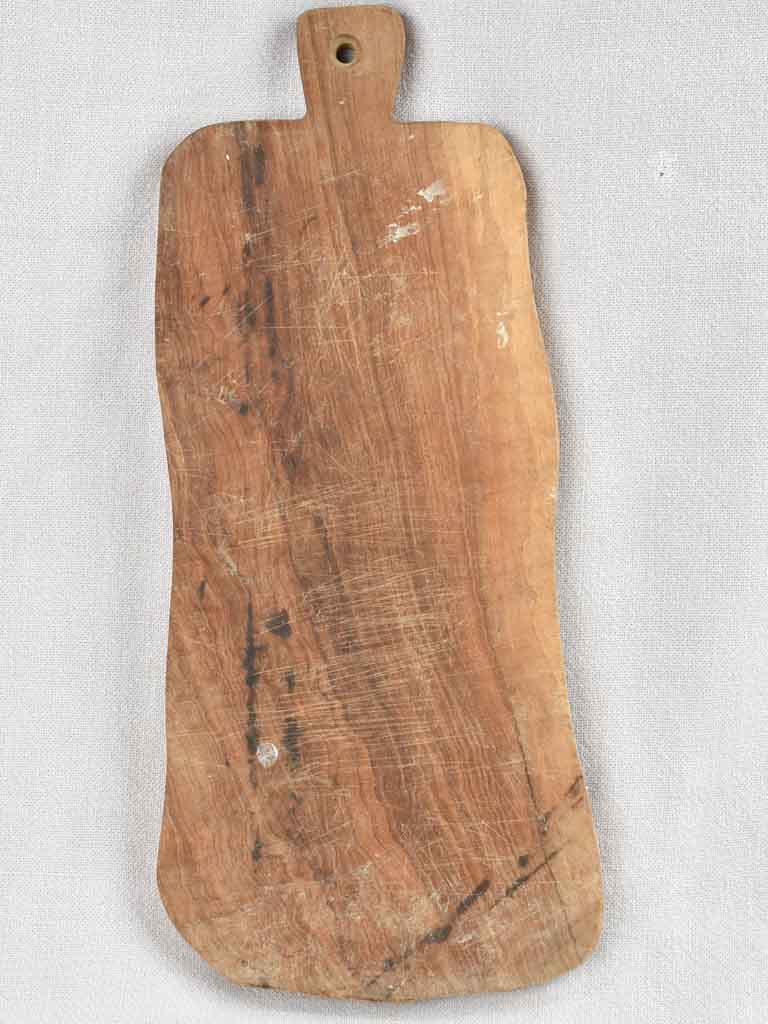 Rustic vintage cutting board with lovely curved and wavy edges 16¼"