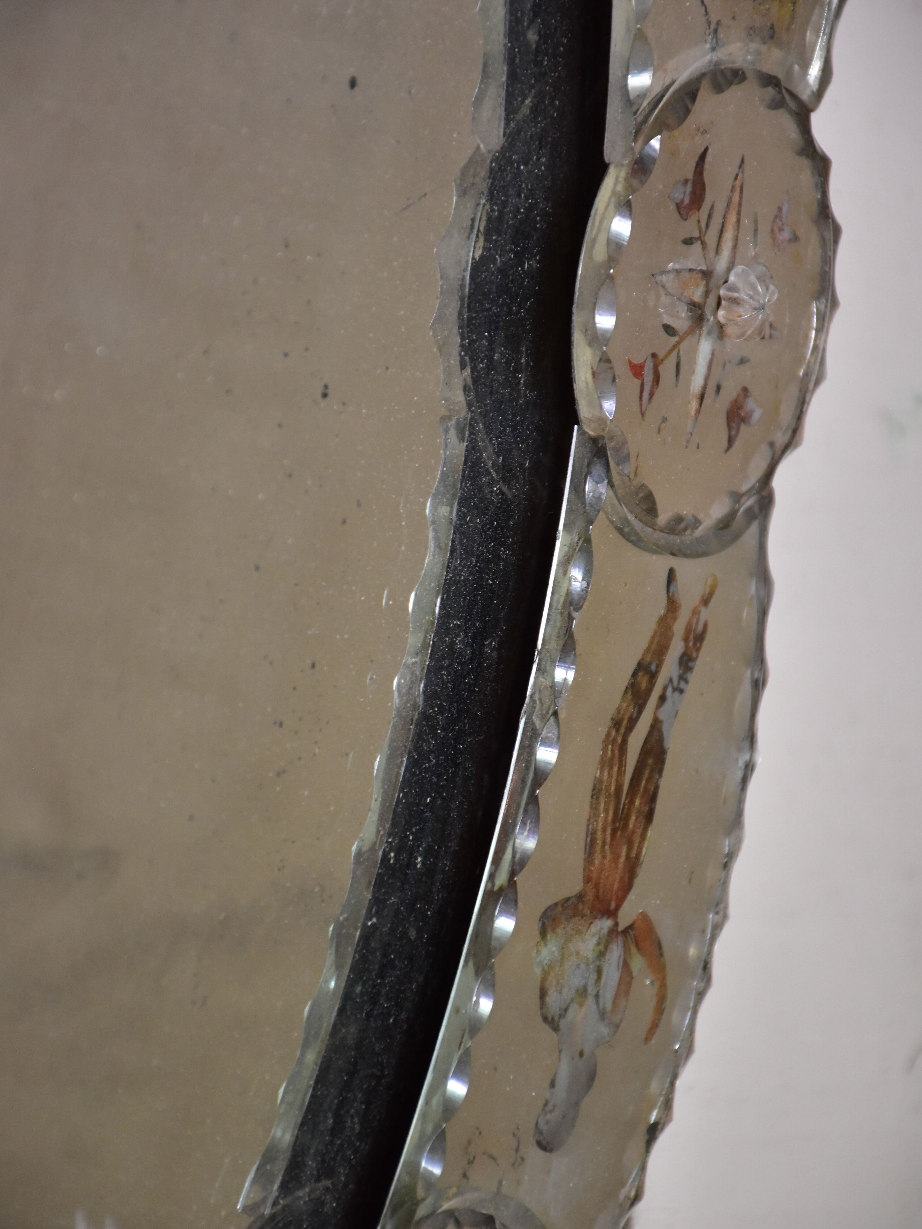 Round art pauvre venetian mirror