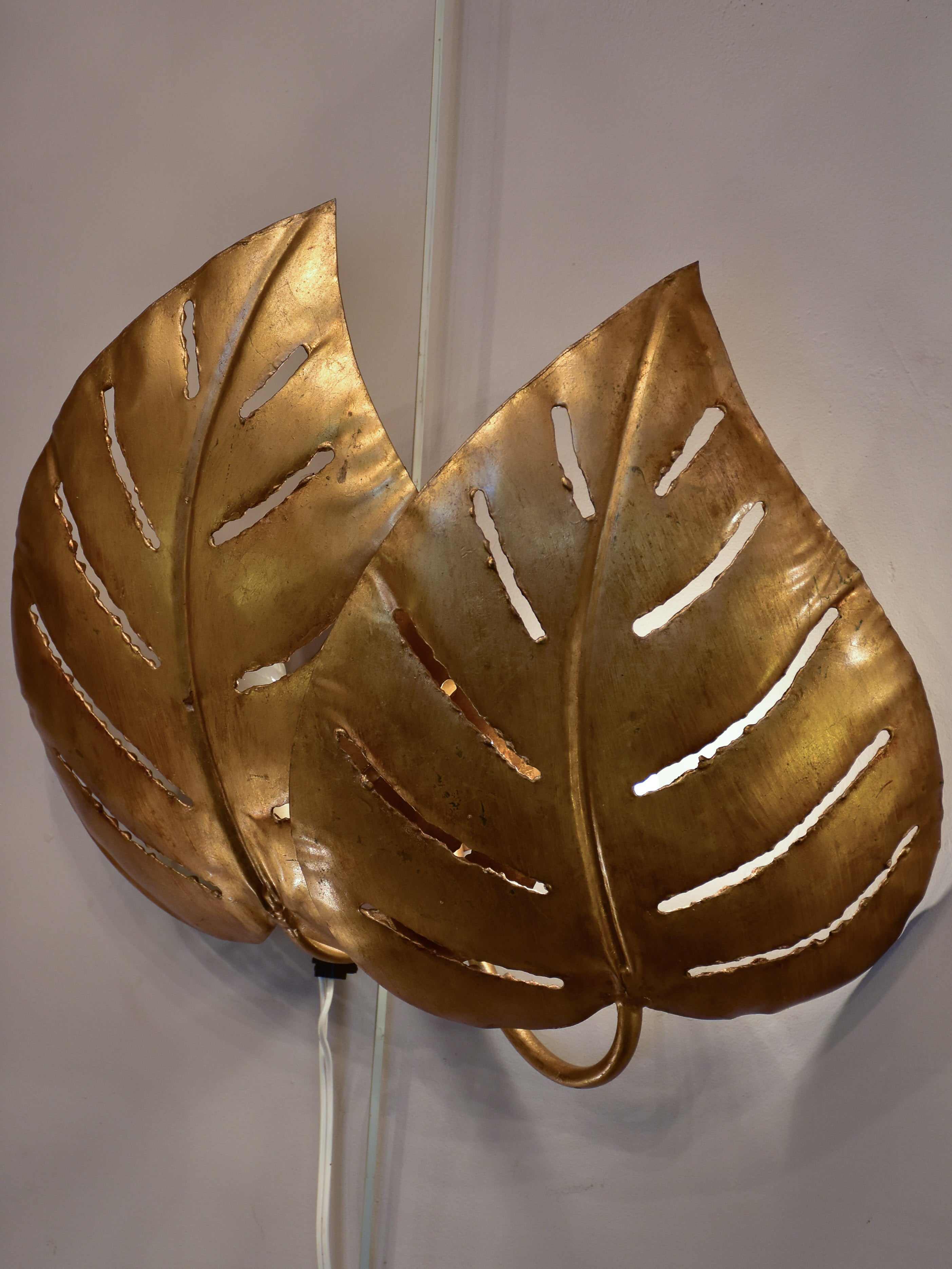 Pair of vintage Italian wall sconces - leaves