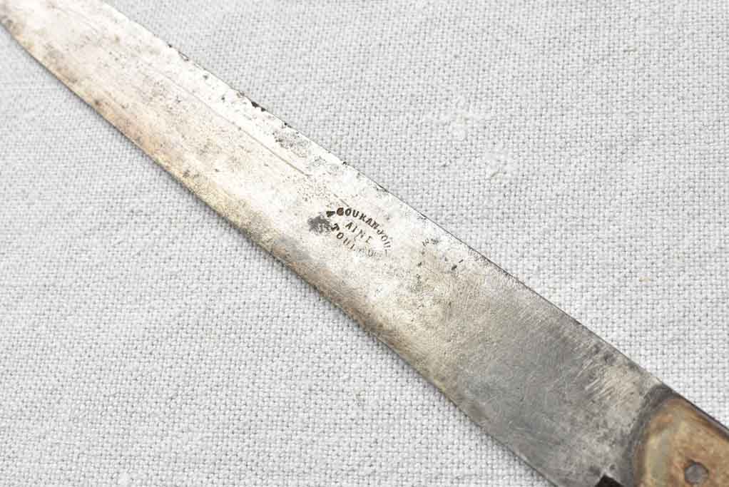 Pair of 18th century carving knives w/ horn handles 15¼"