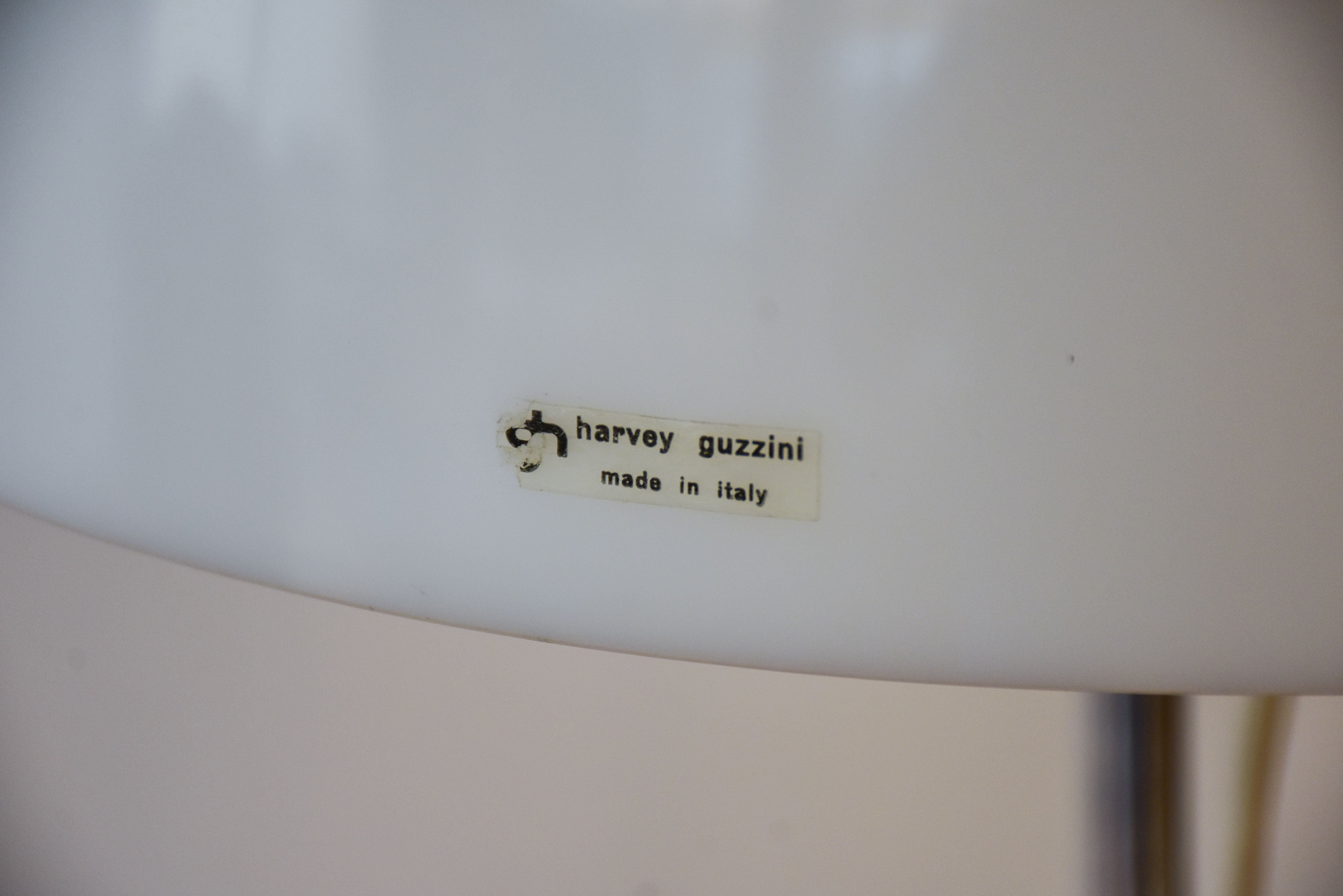Harvey Guzzini Italian table lamp