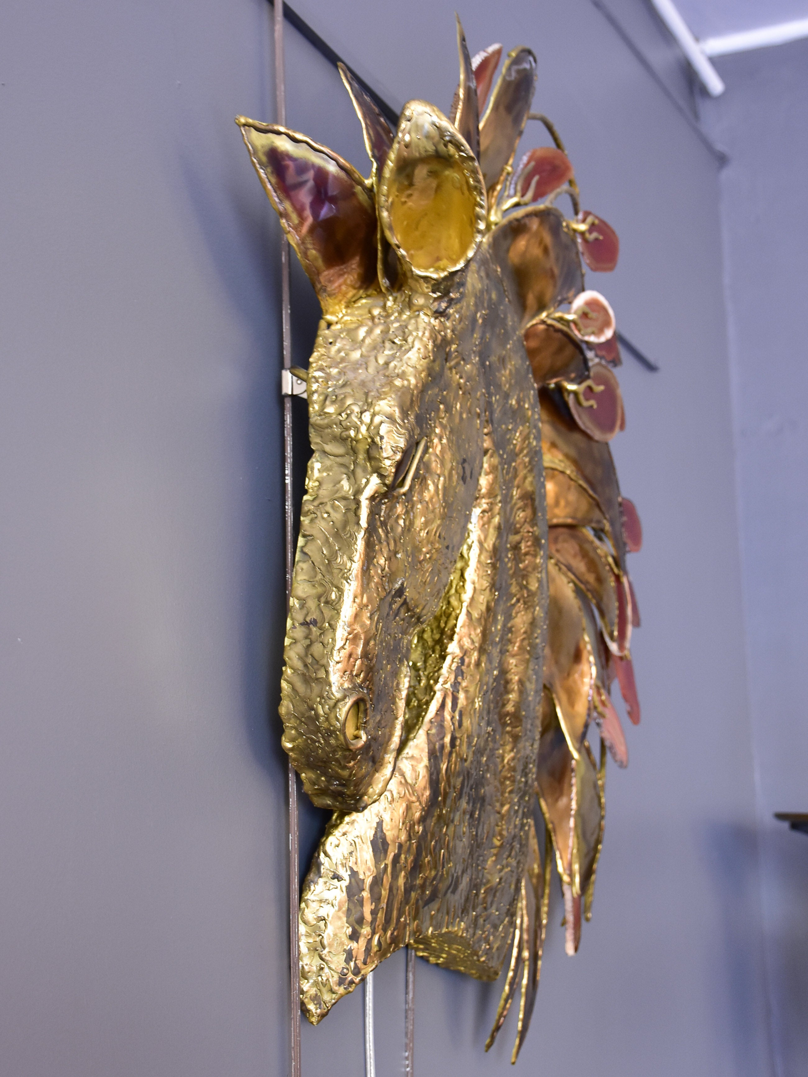 Isabelle Faure wall sconce - horse in brass & agate