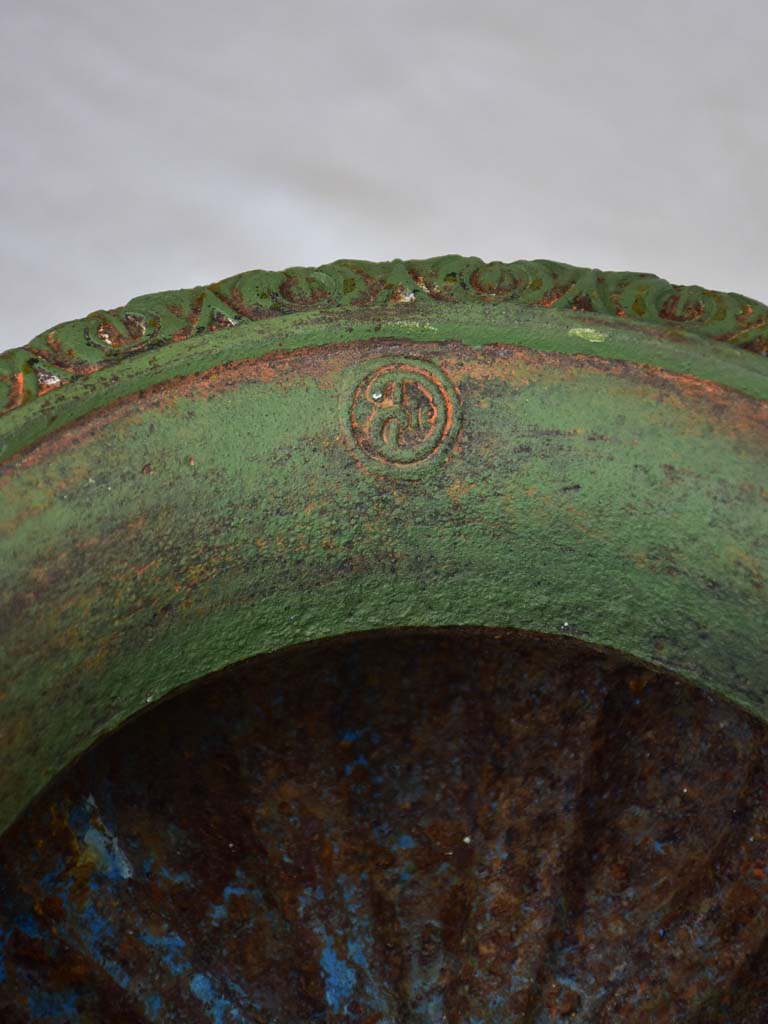 Small antique French cast iron Medici urn - green 11¾"