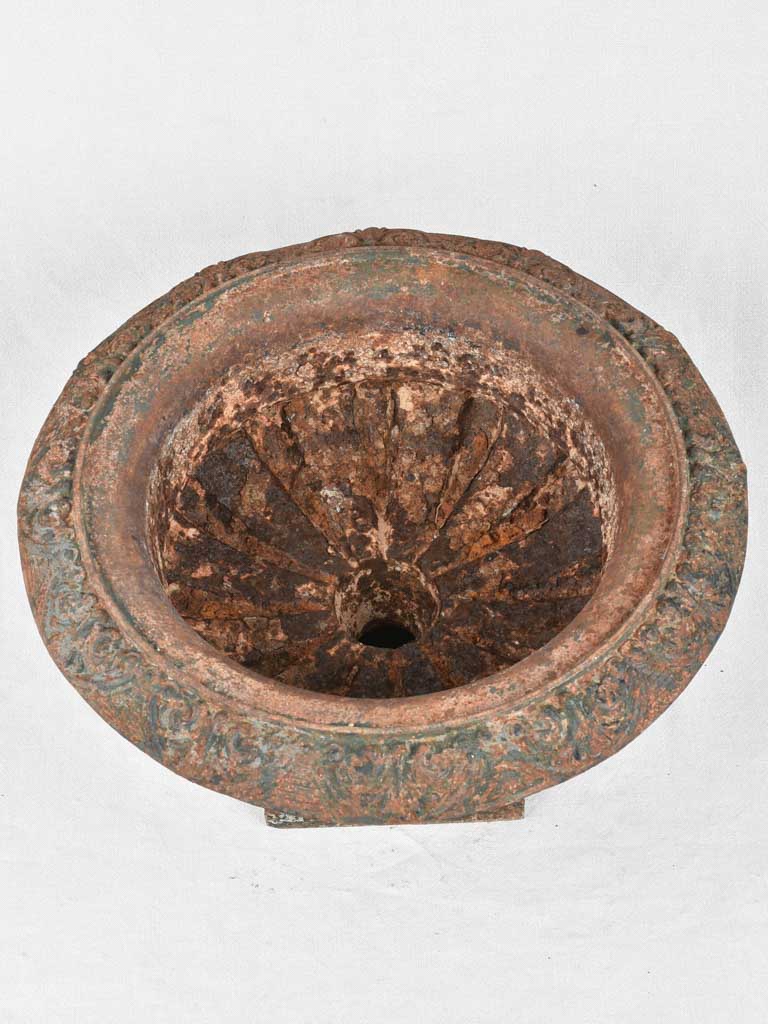 French Medici urn with weighty presence