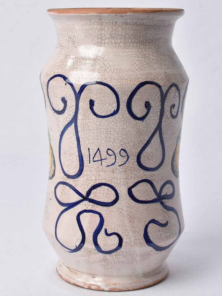 Intricate detailing on El Indum Jar