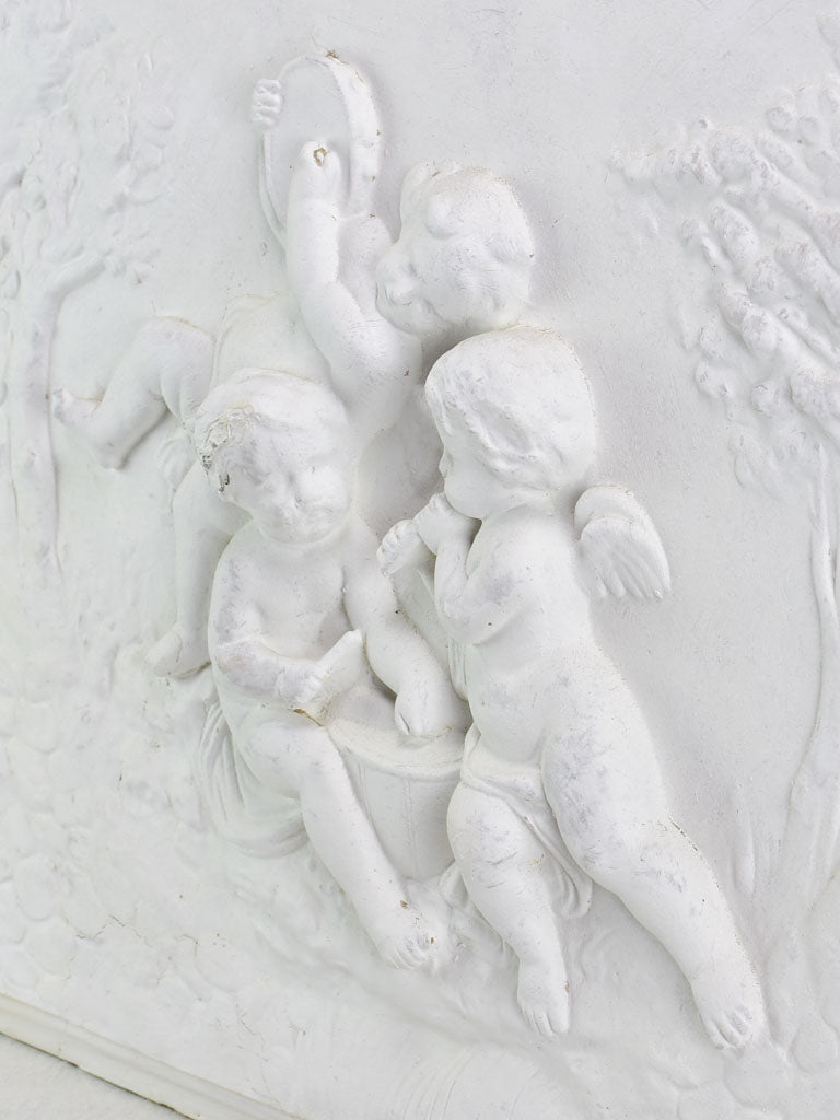 Large boiserie element / wall sculpture with cherubs 38½" x 26½"