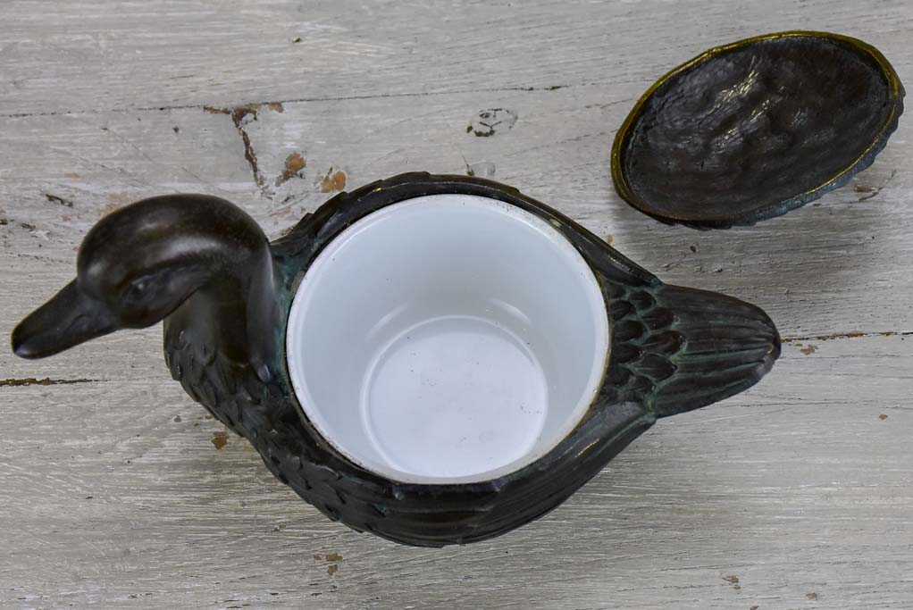 Vintage jewelry container in the shape of a duck