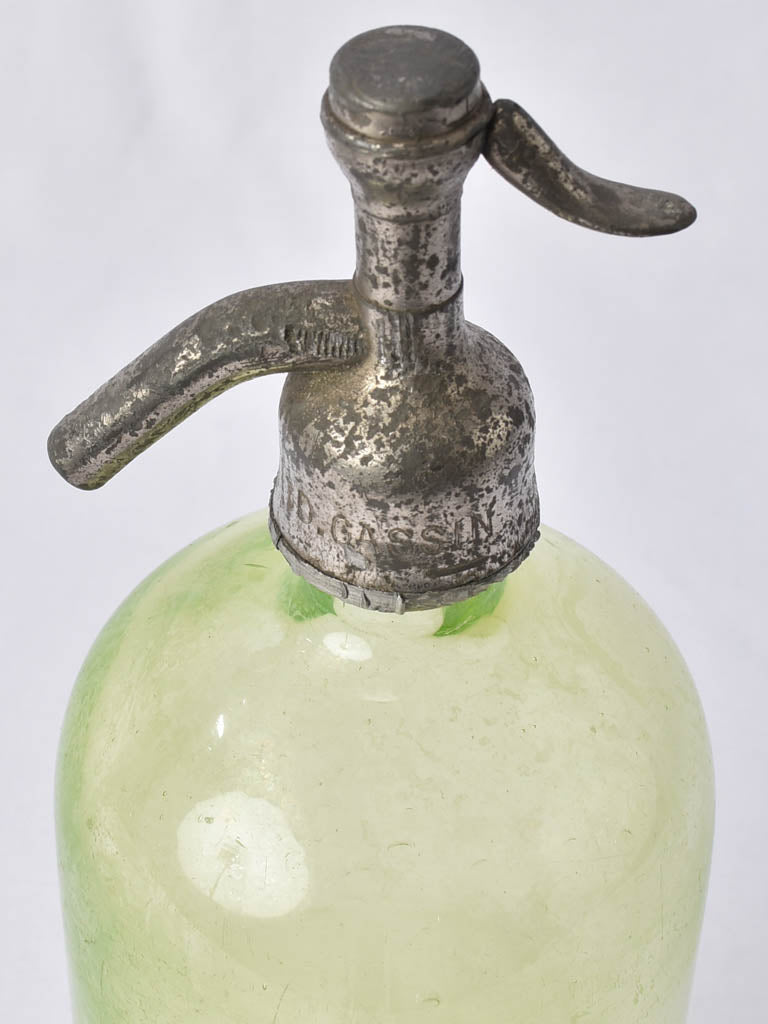 1930s Uranium glass seltzer siphon - D. Gassin Carpentras 12½"