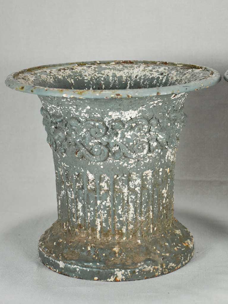 Pair of 18th-century cast iron garden urns 13"